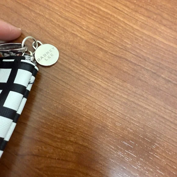 Dabney Lee Makeup Bag Large Wristlet Check Pattern NWT - Picture 5 of 7